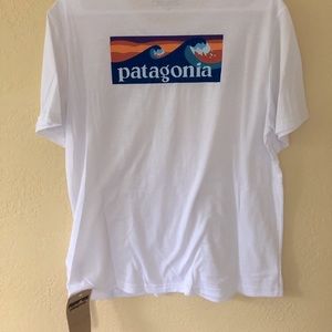 Patagonia men’s small shirt
